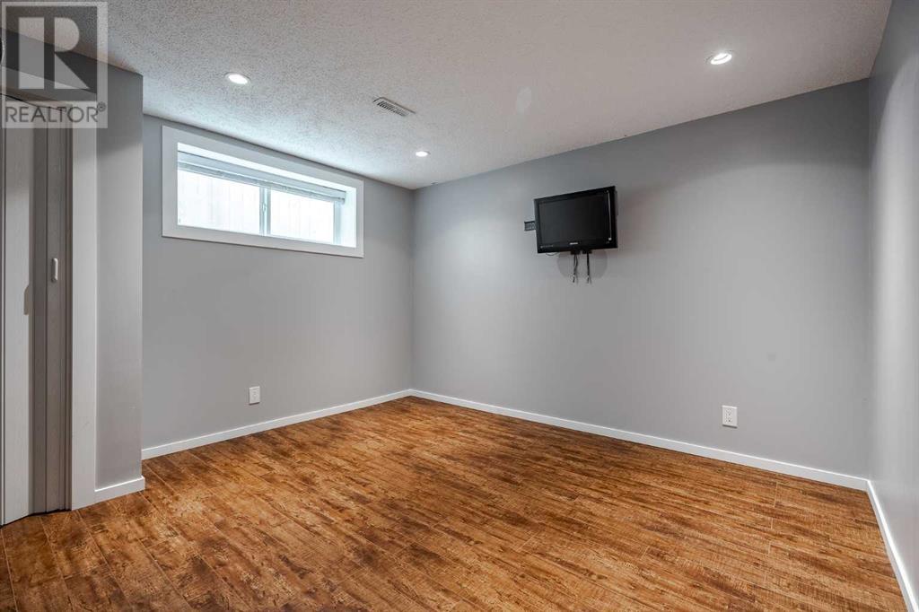 Single Family House for Sale in  Skyview Ranch Manor NE Skyview Ranch Calgary 