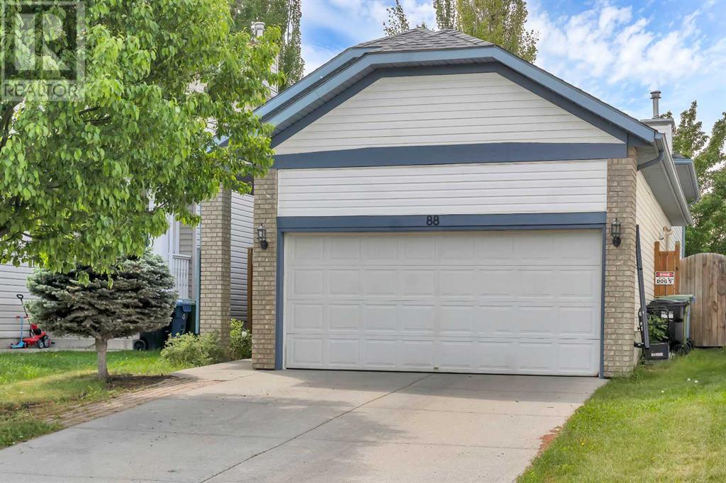 88 Mt Apex Crescent SE, Calgary, Alberta