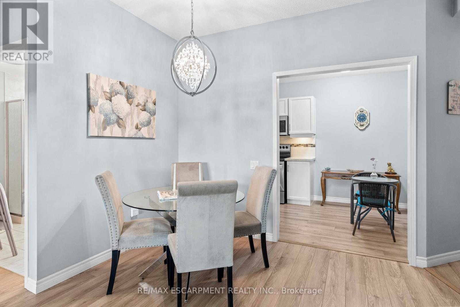Photo 13 of 506 2075 Amherst Heights Drive, Burlington ON