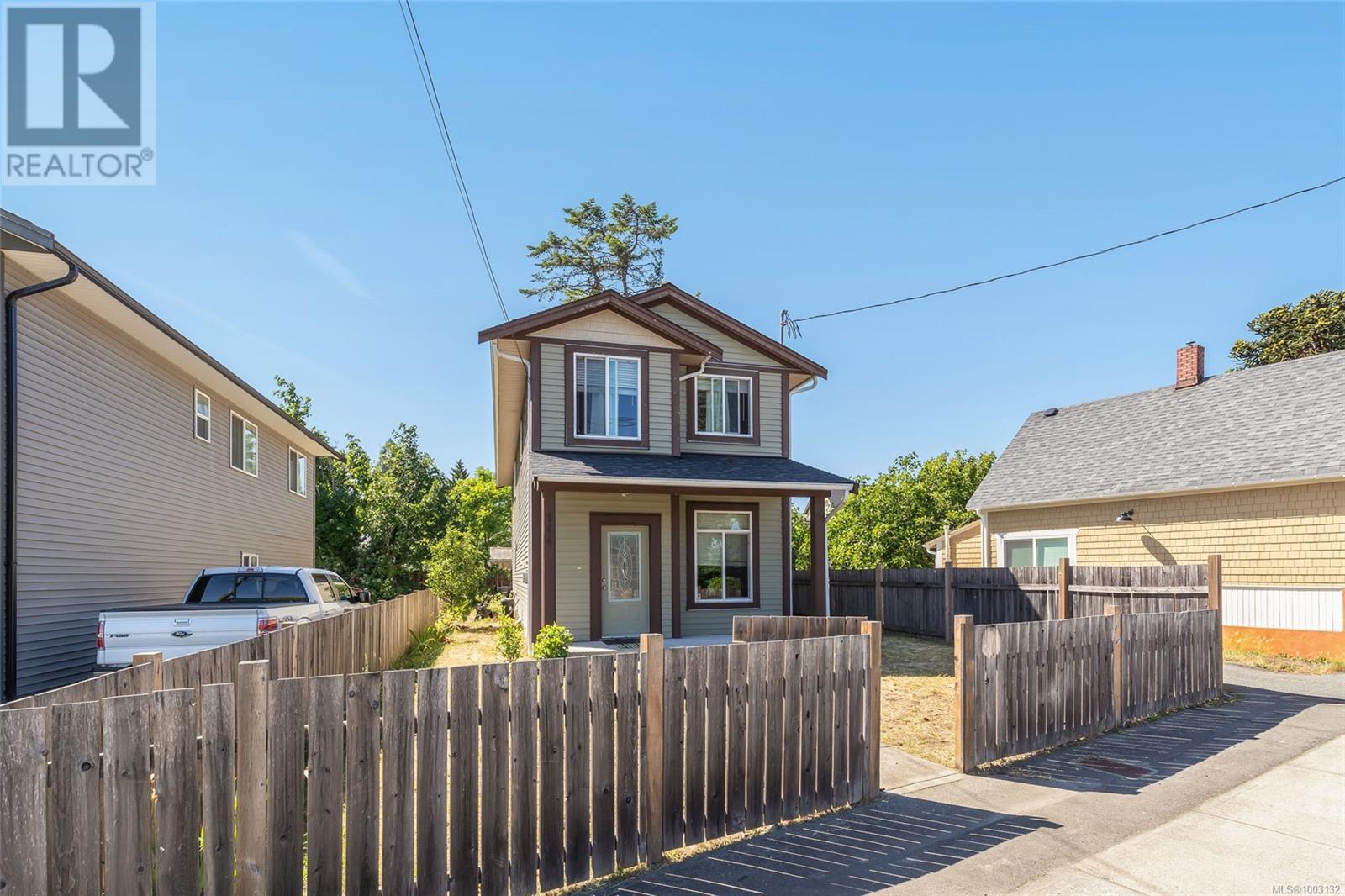 Photo 13 of 144 Victoria Rd, Nanaimo BC