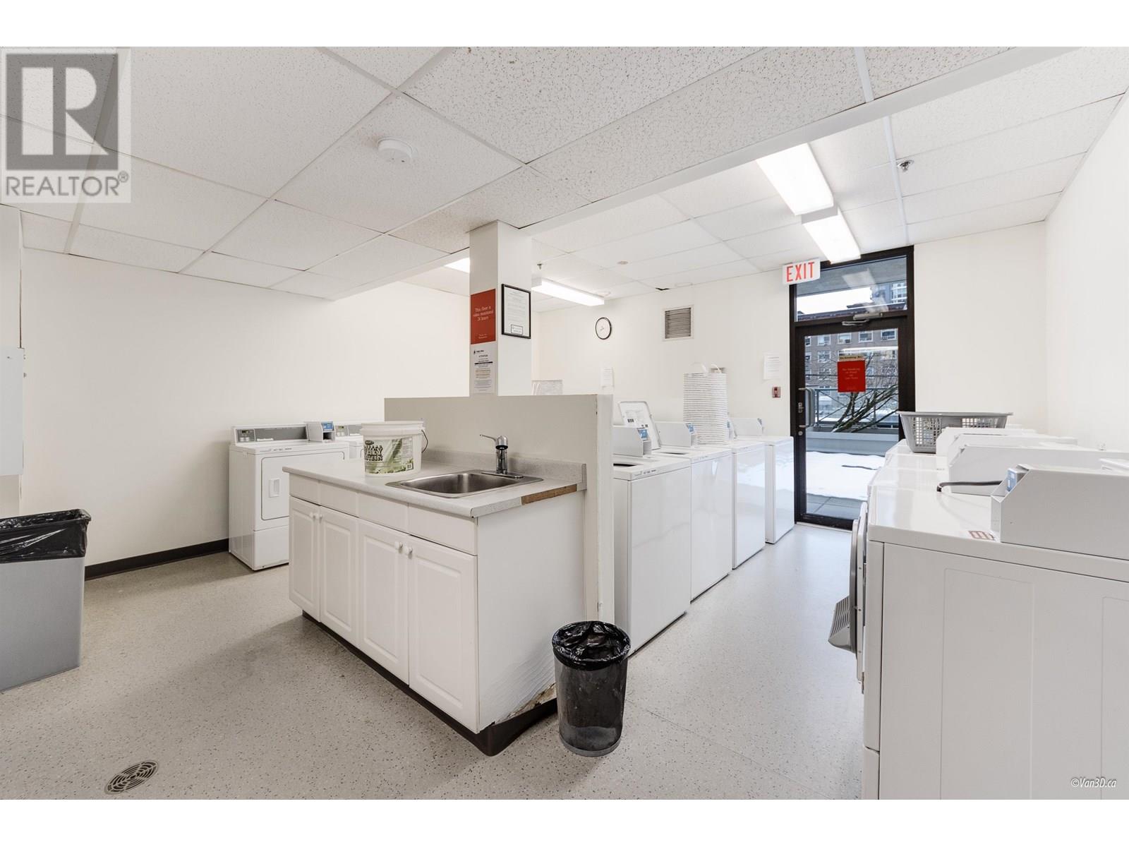 Photo 14 of 1902 1188 Howe Street, Vancouver BC