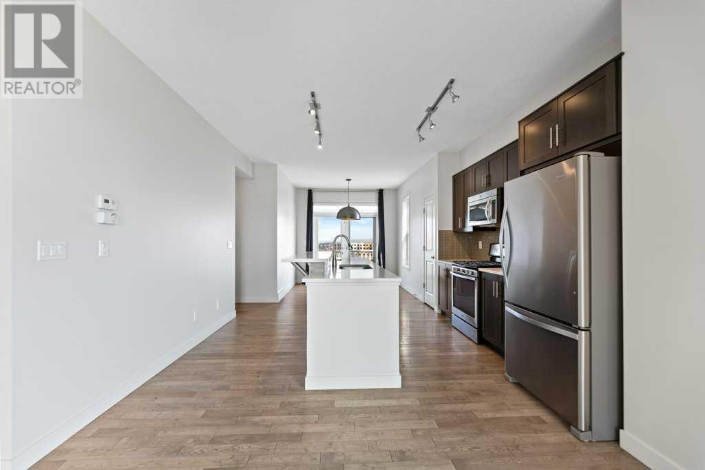 Single Family House for Sale in  Nolanfield Villas NW Nolan Hill Calgary 