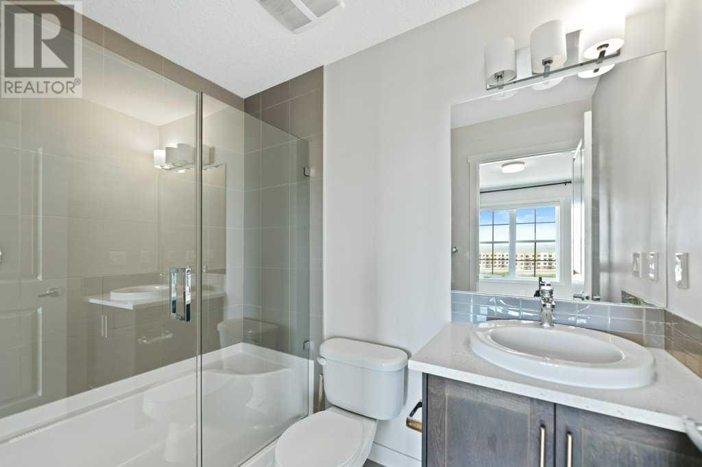 Single Family House for Sale in  Nolanfield Villas NW Nolan Hill Calgary 