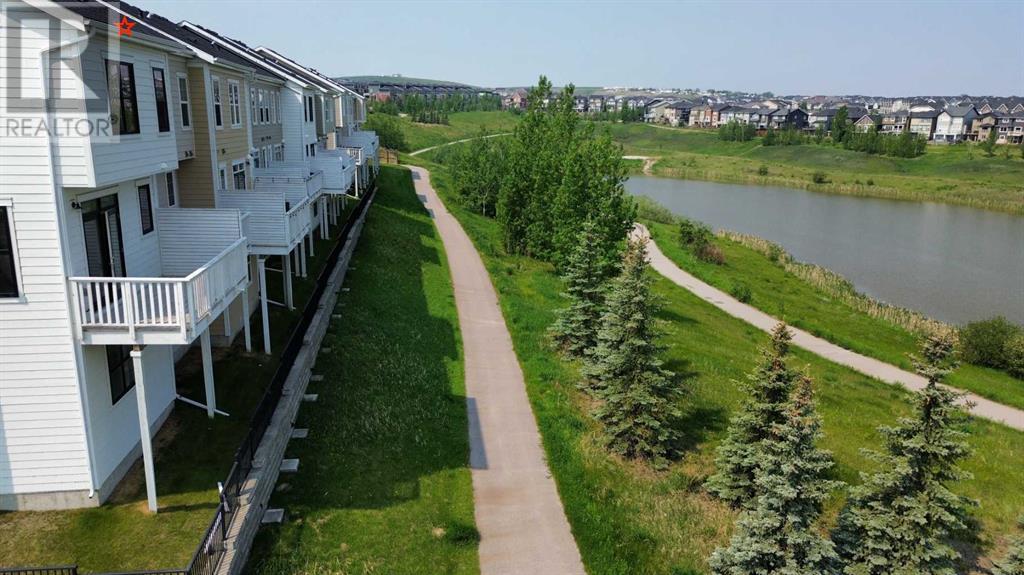 Single Family House for Sale in  Nolanfield Villas NW Nolan Hill Calgary 