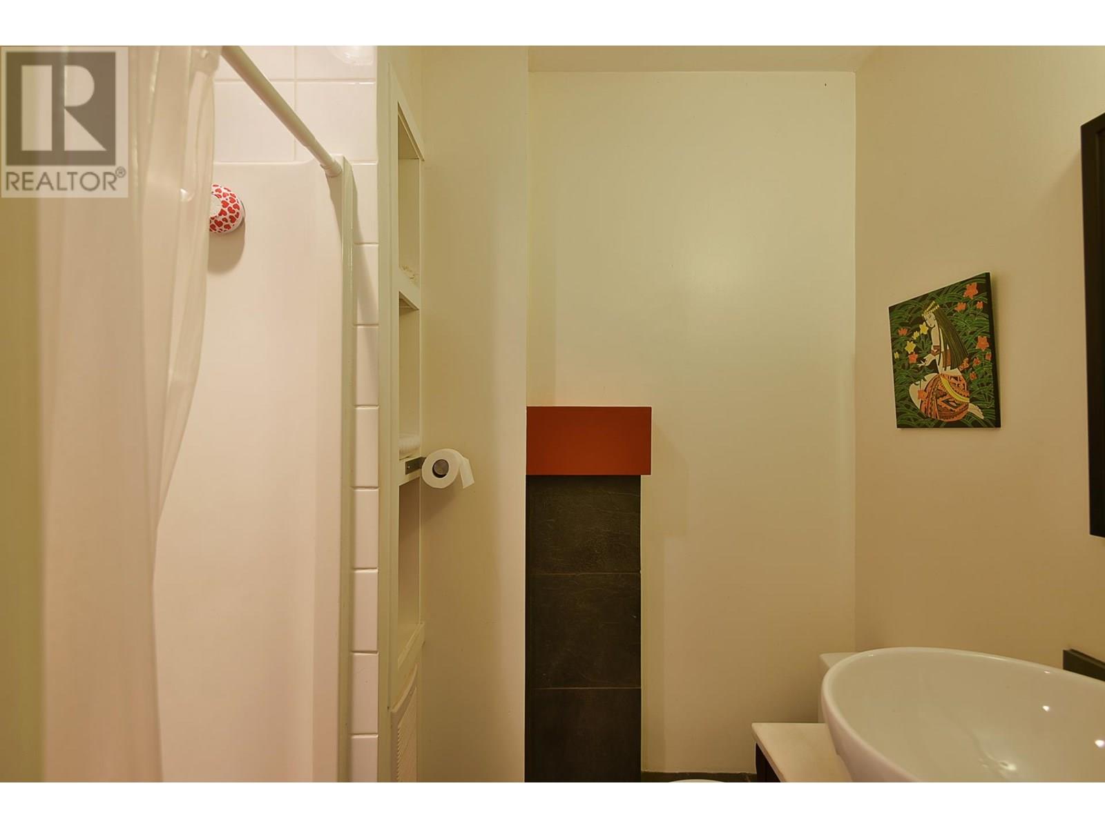 5345 SELMA PARK ROAD, Sechelt