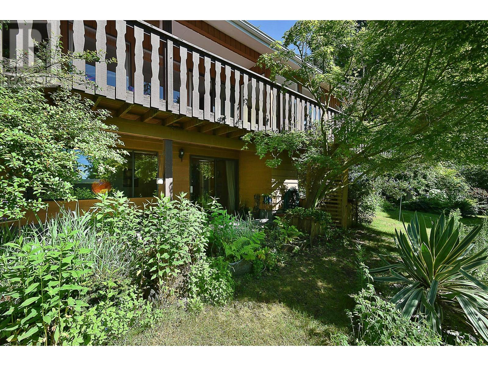 5345 SELMA PARK ROAD, Sechelt