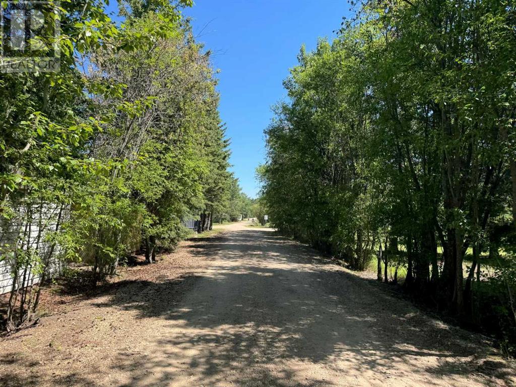 Photo 22 of 41 Cosy Cove Campground, Rural Greenview No 16 Md Of AB