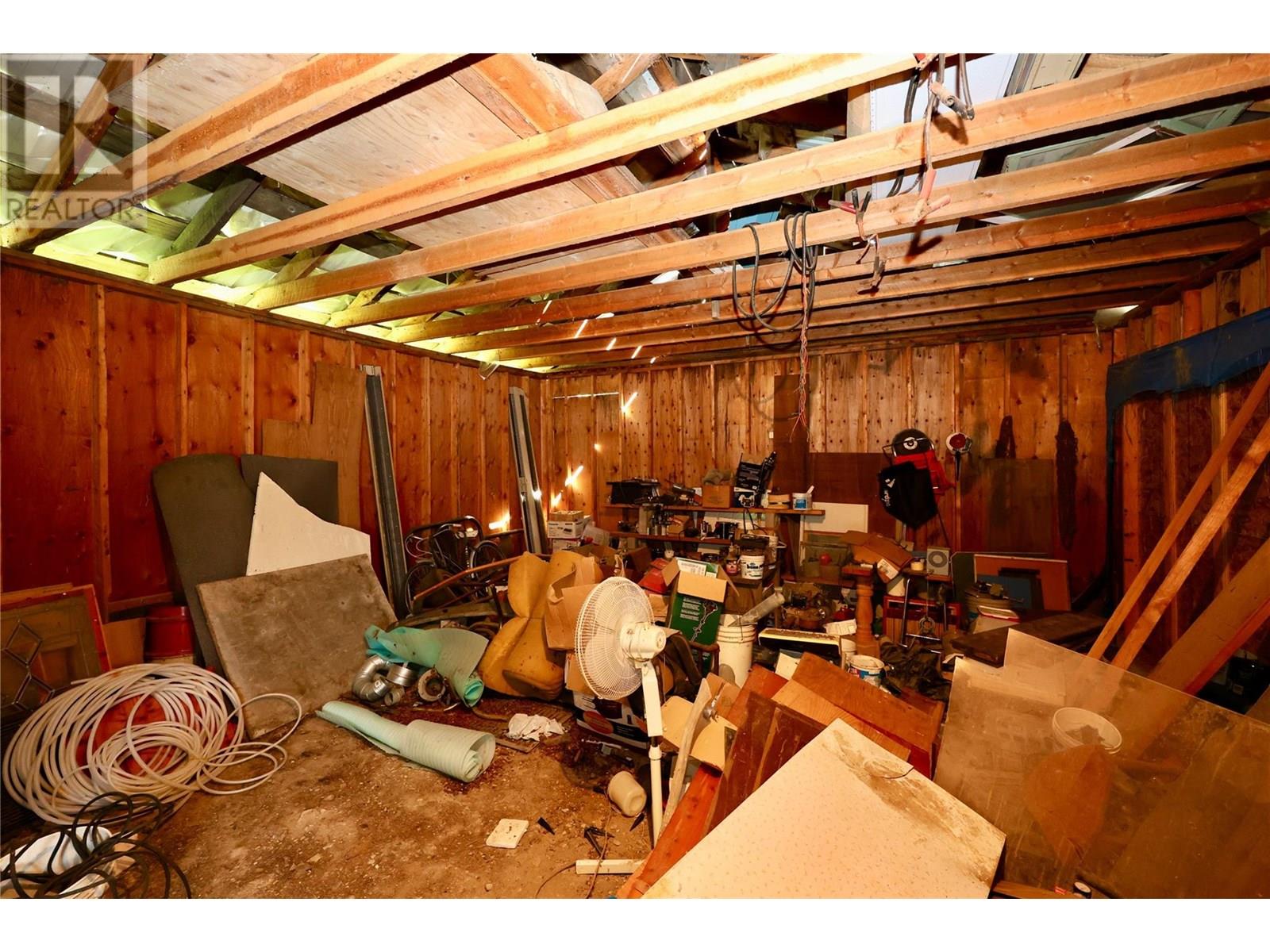 3361 & 3365 95 HIGHWAY - 72