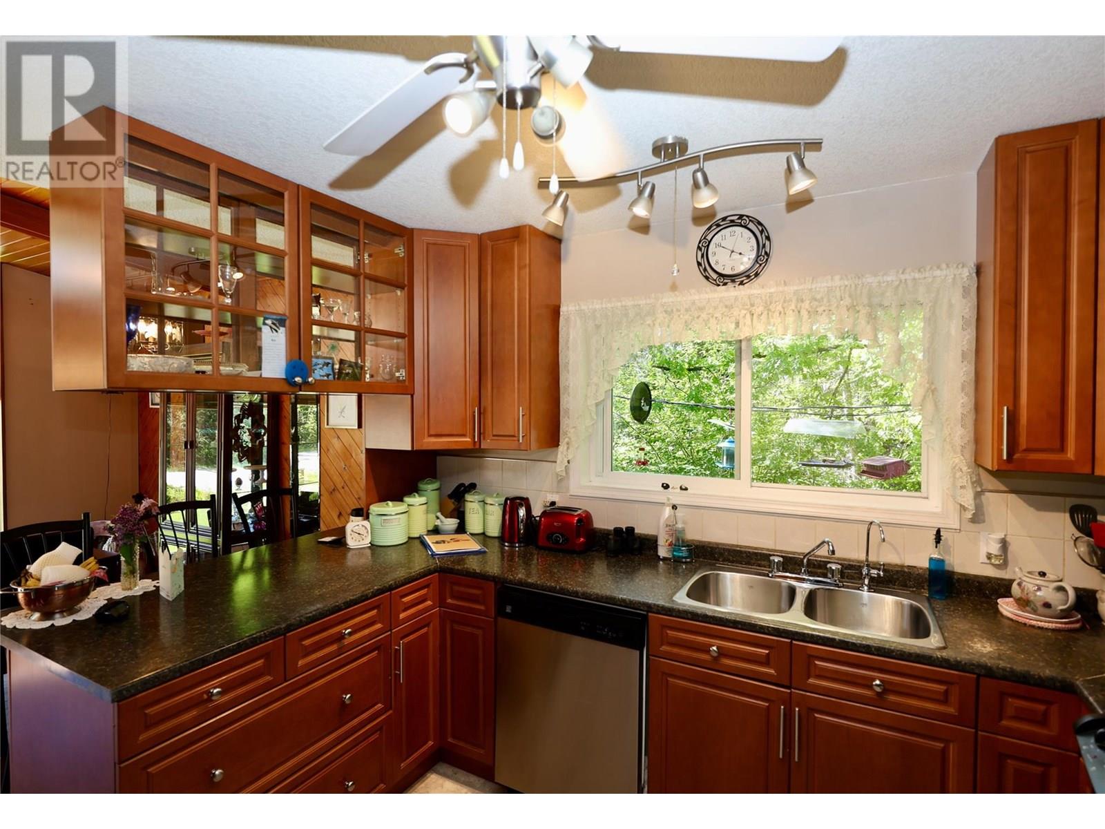 3361 & 3365 95 HIGHWAY - 51