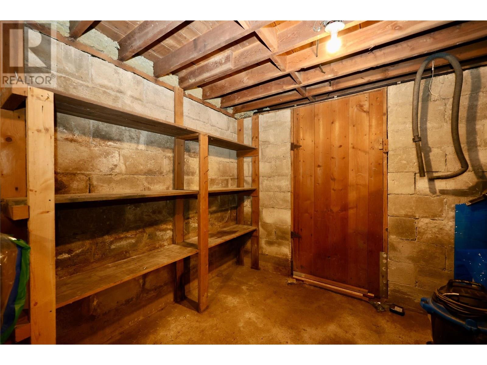 3361 & 3365 95 HIGHWAY - 68