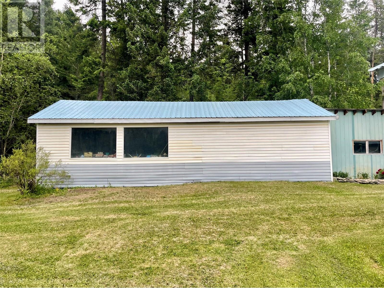 3361 & 3365 95 HIGHWAY - 70