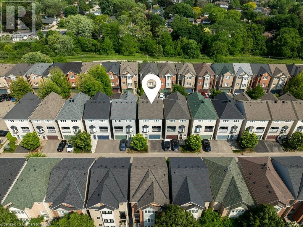 Photo 23 of 5090 Fairview Street Unit 40, Burlington ON