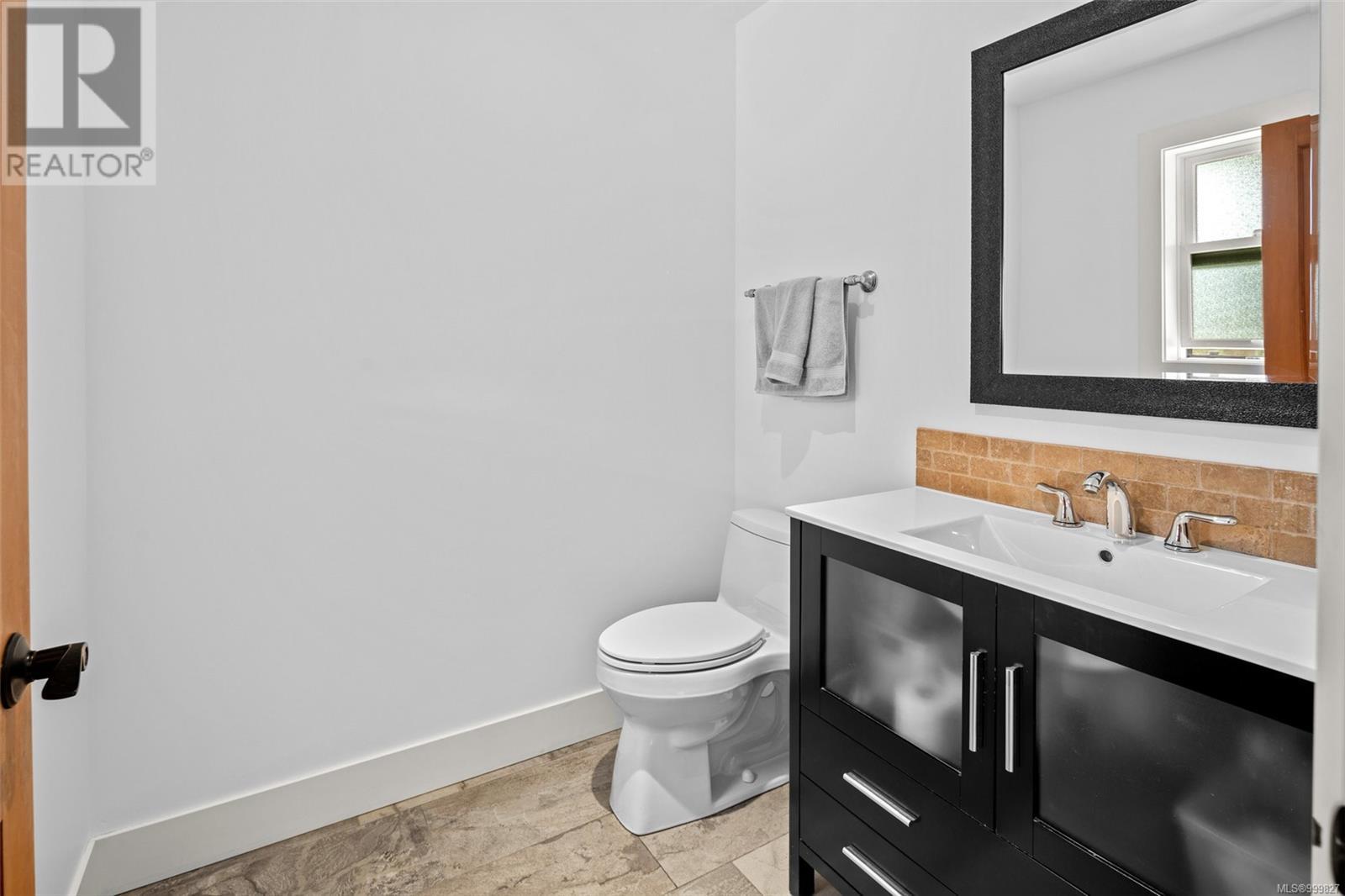 Photo 19 of 7136 7138 Richards Trail, Duncan BC