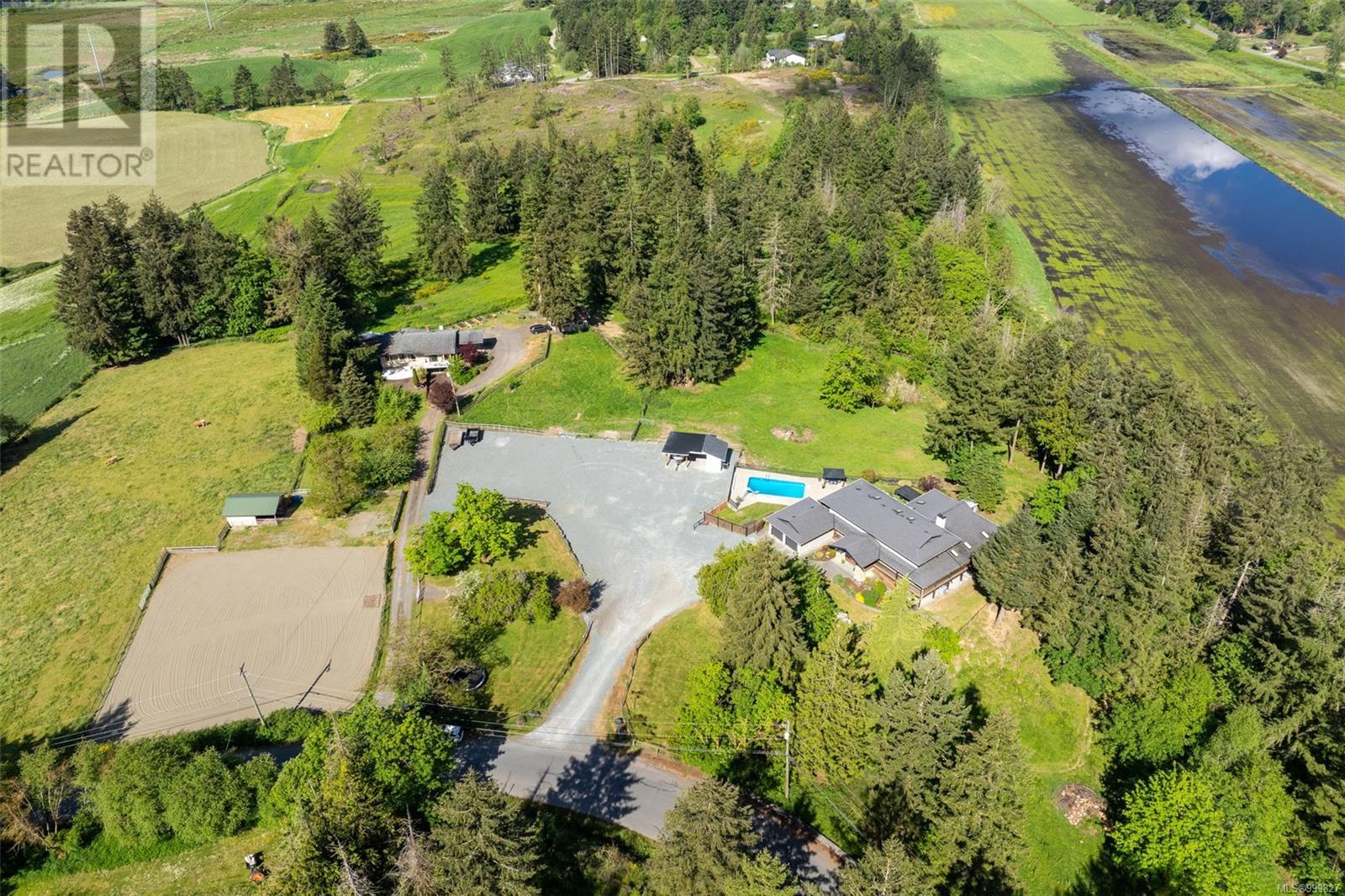 Photo 37 of 7136 7138 Richards Trail, Duncan BC