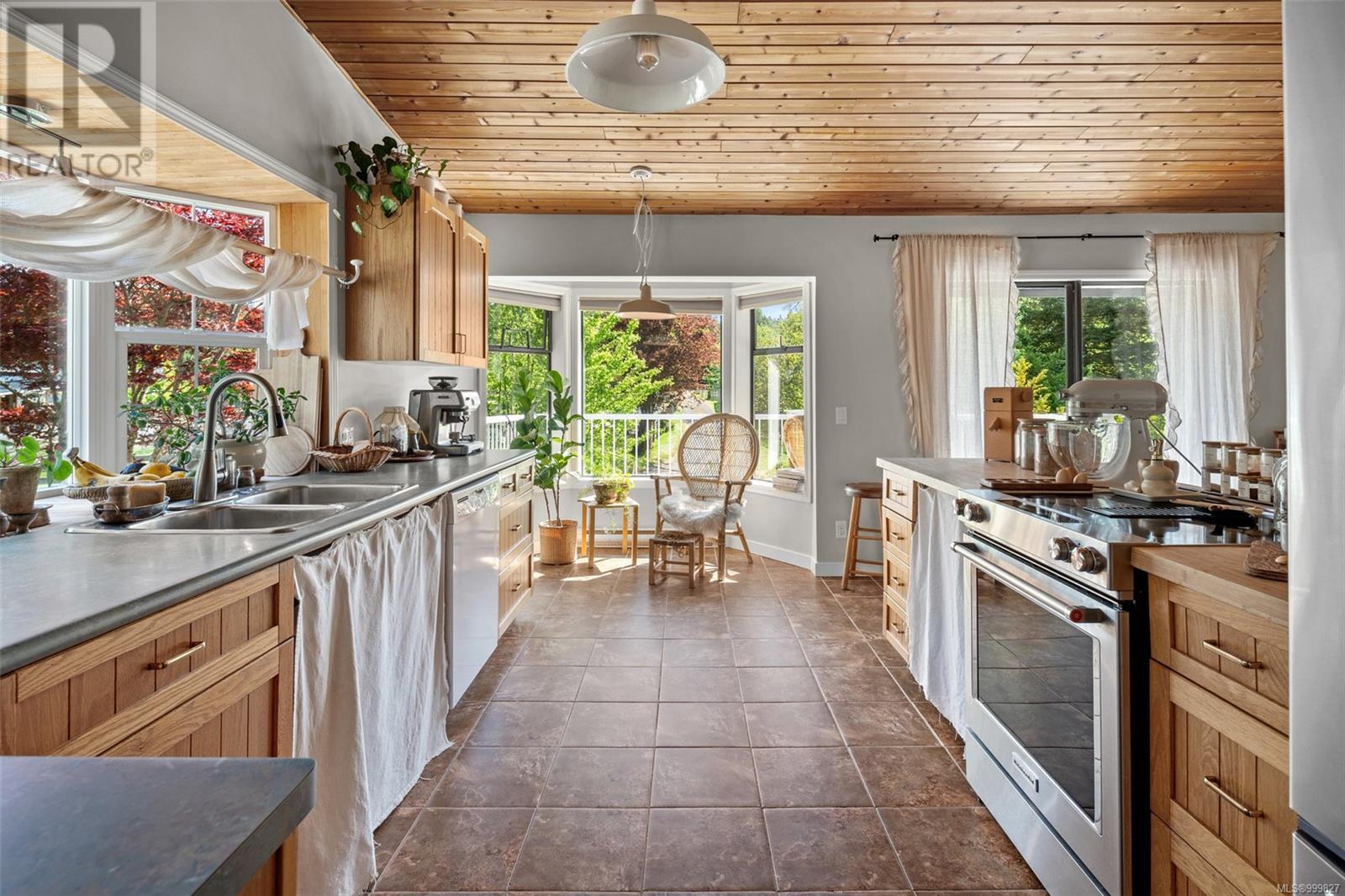 Photo 41 of 7136 7138 Richards Trail, Duncan BC