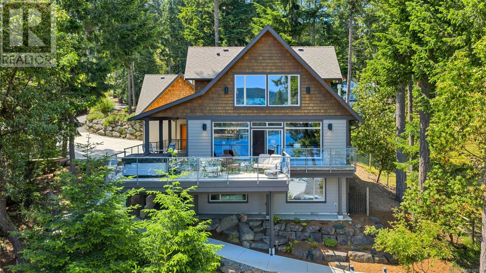Photo 12 of 6371 Genoa Bay Rd, Duncan BC