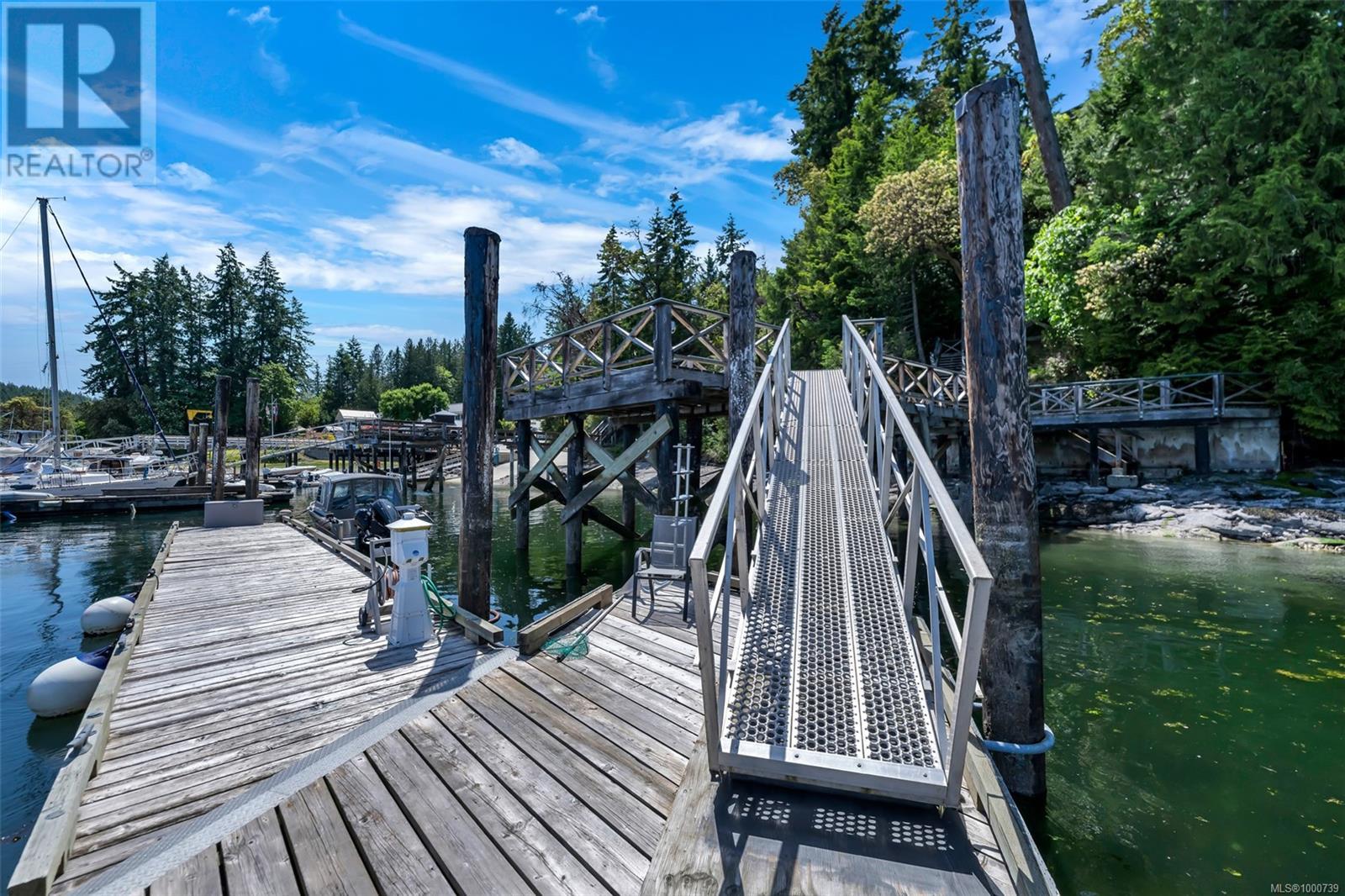 Photo 33 of 6371 Genoa Bay Rd, Duncan BC