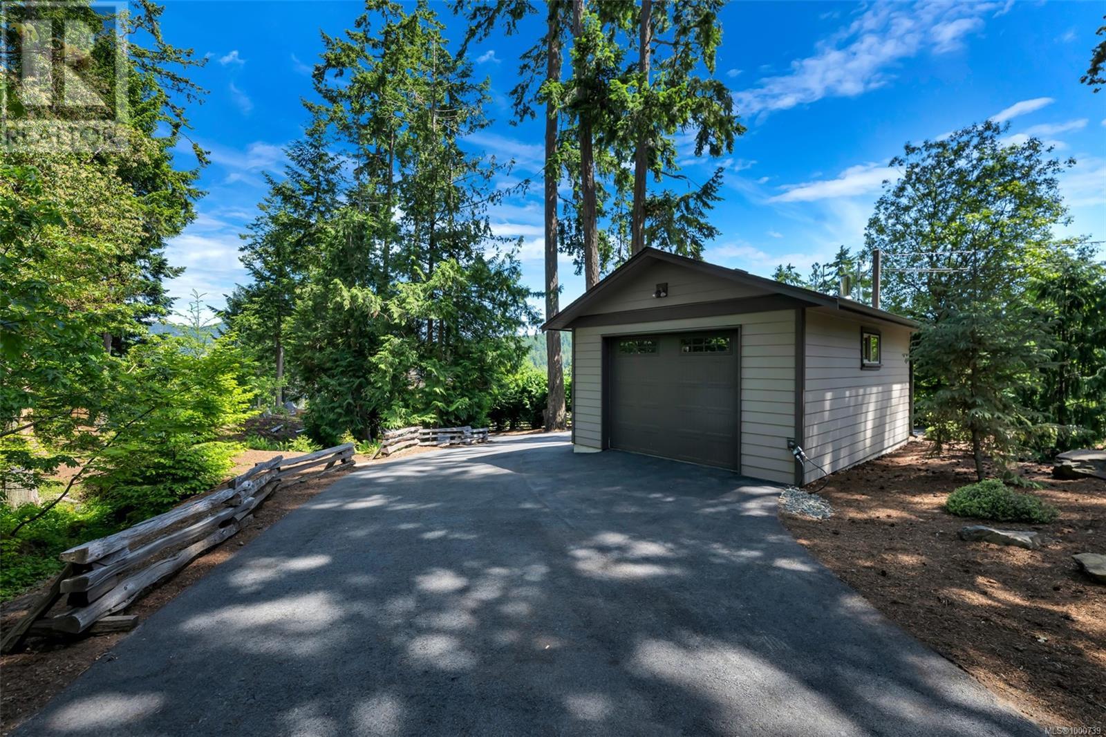 Photo 21 of 6371 Genoa Bay Rd, Duncan BC