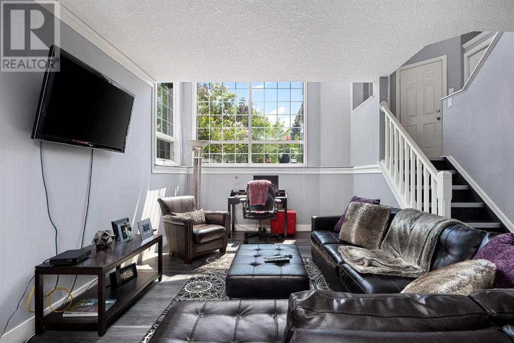 Single Family House Bi-level for Sale in  Citadel Drive NW Citadel Calgary 
