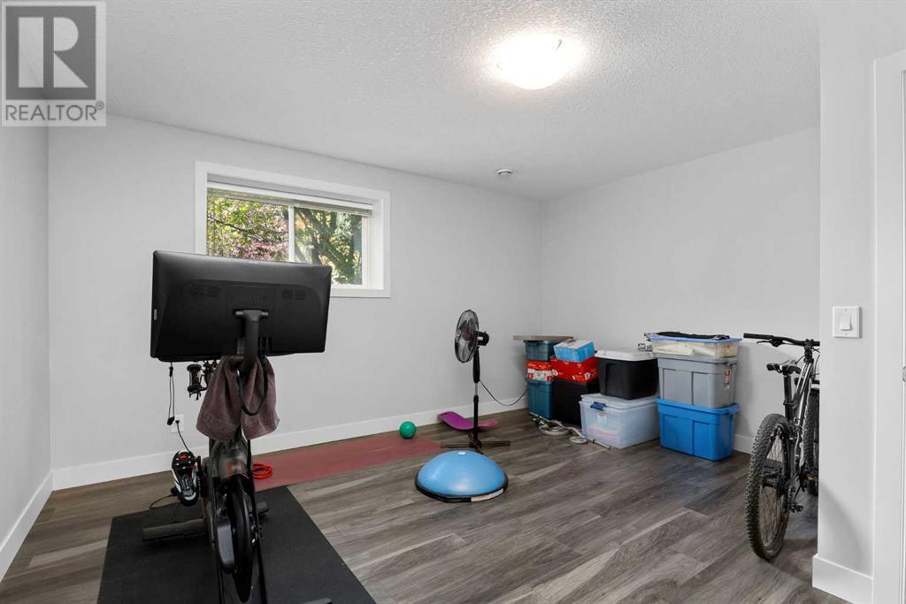 Single Family House Bi-level for Sale in  Citadel Drive NW Citadel Calgary 