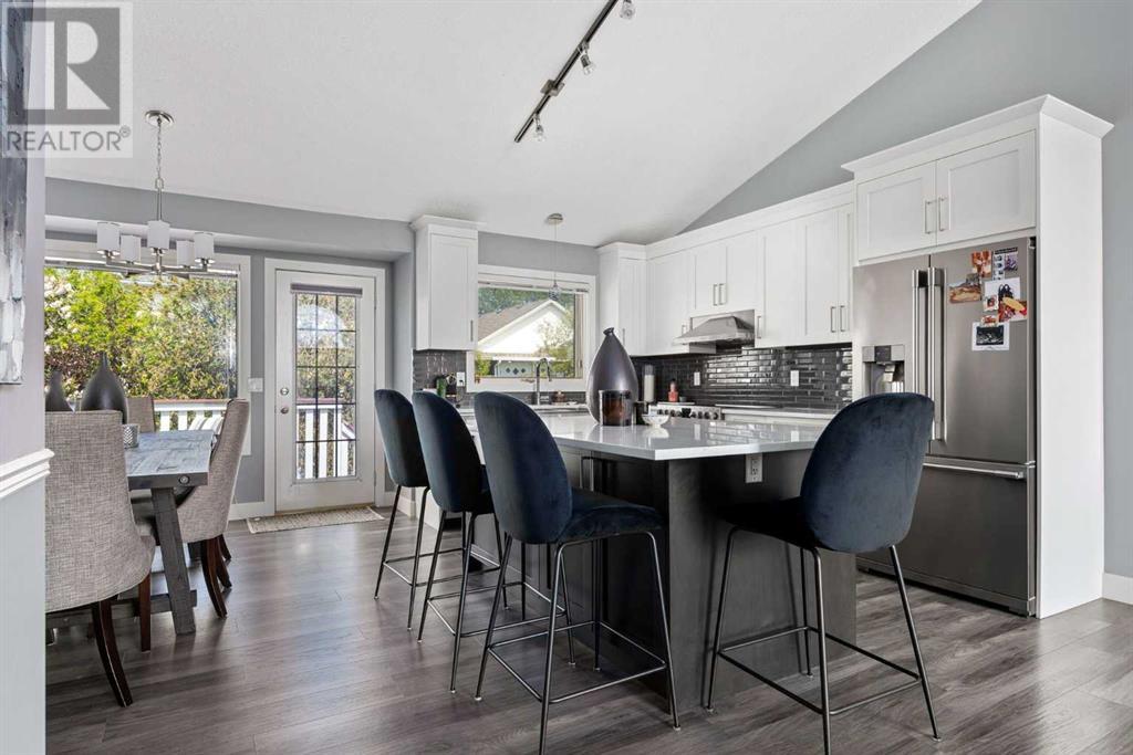 Single Family House Bi-level for Sale in  Citadel Drive NW Citadel Calgary 
