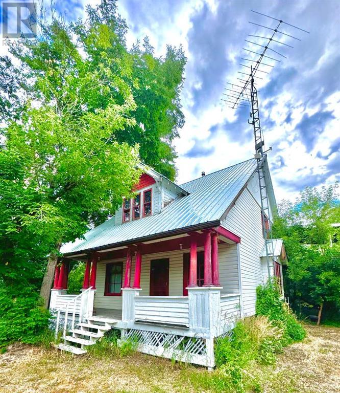 41004 Range Road 215, Rural Lacombe County