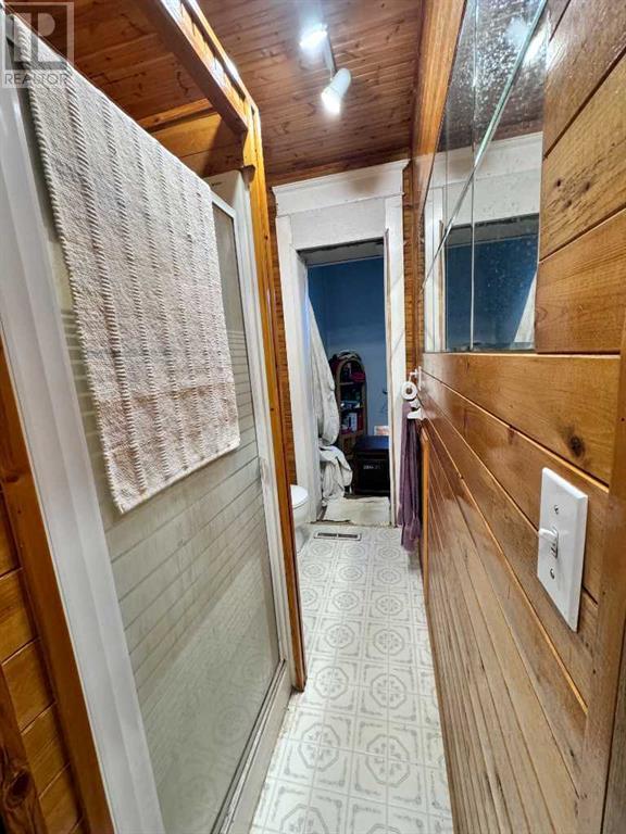 41004 Range Road 215, Rural Lacombe County