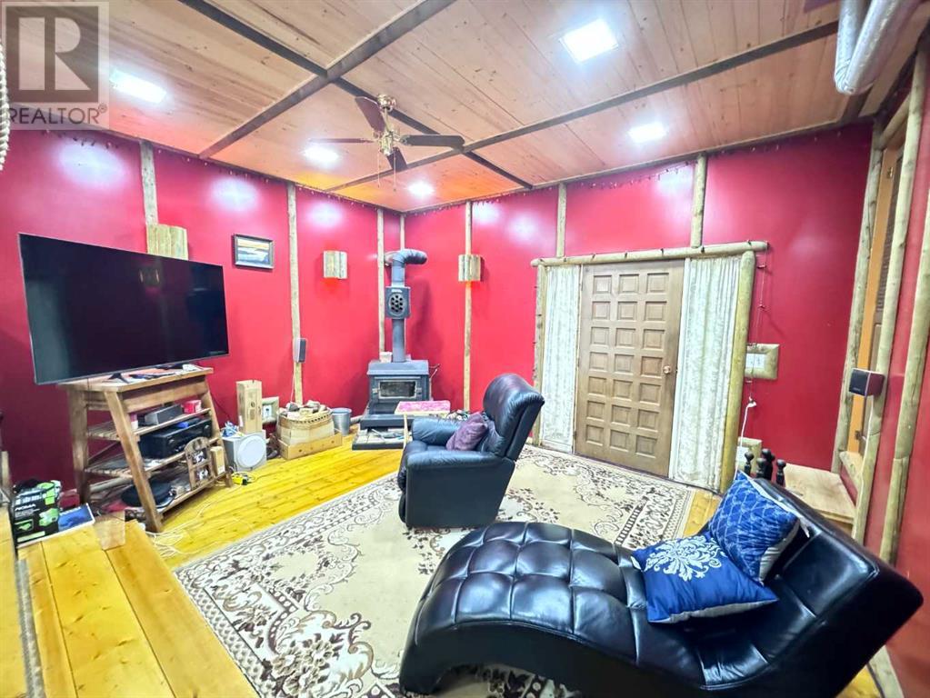 41004 Range Road 215, Rural Lacombe County