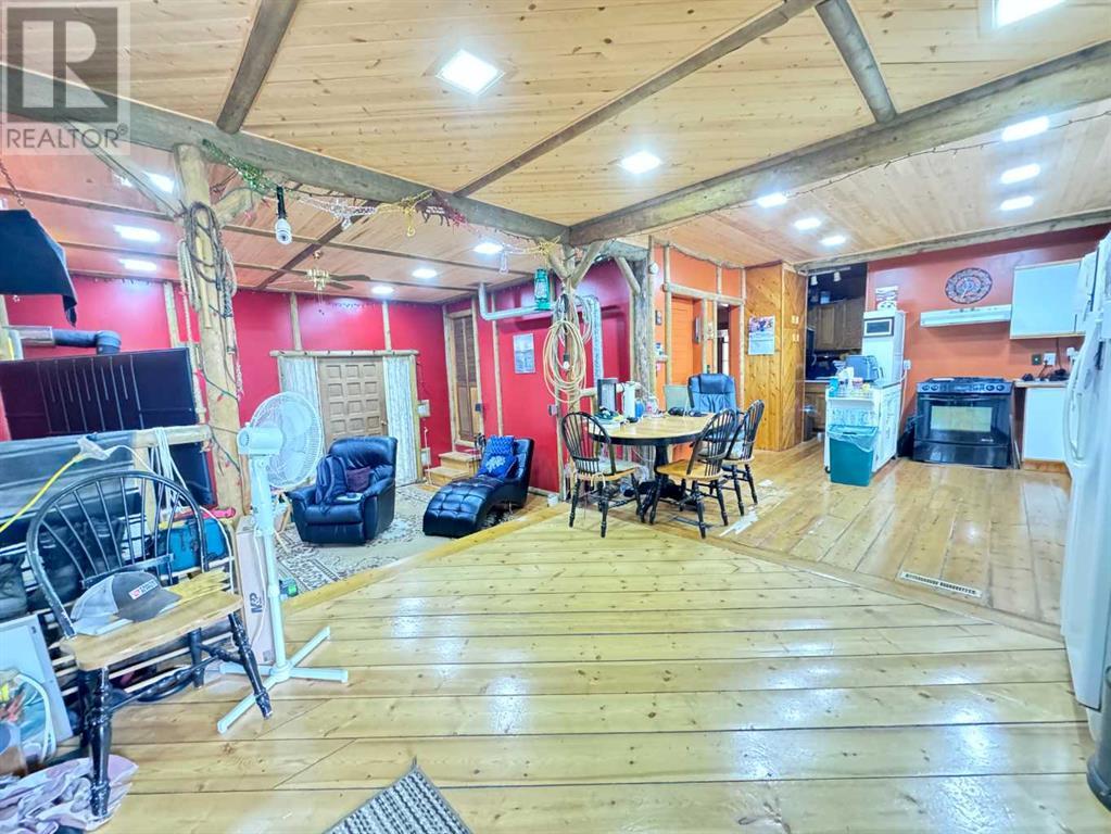 41004 Range Road 215, Rural Lacombe County