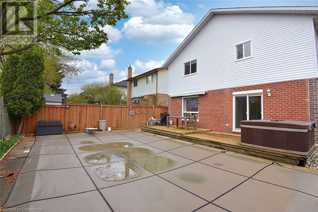Photo 31 of 43 Niska Drive, Waterdown ON