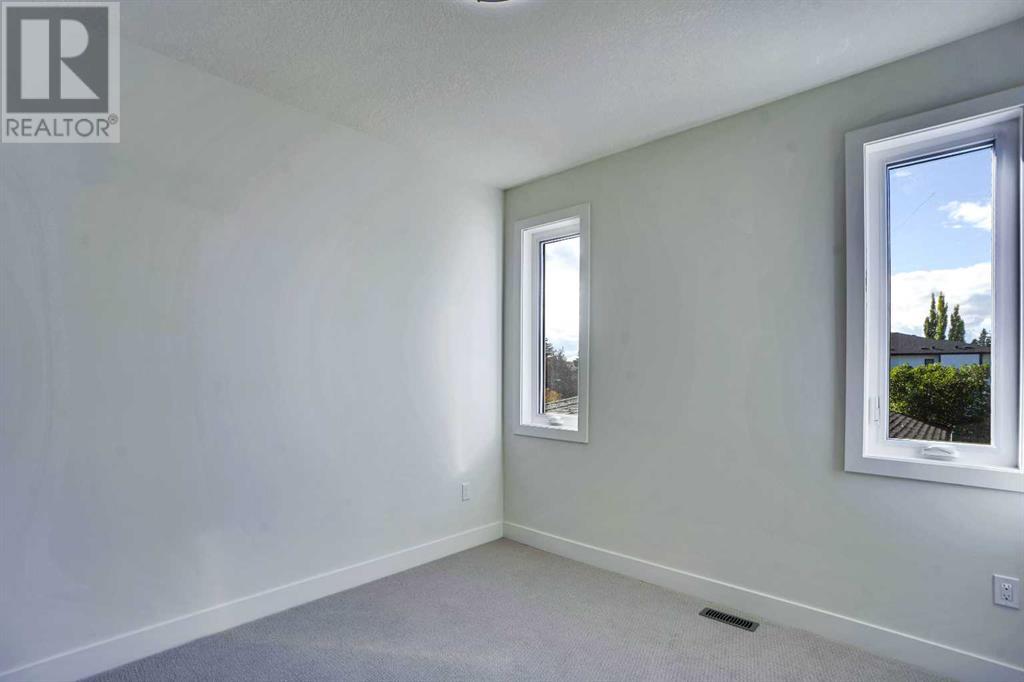 Single Family House for Sale in   Street NW Capitol Hill Calgary 