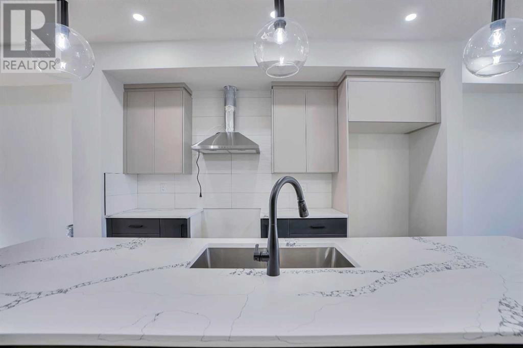 Single Family House for Sale in   Street NW Capitol Hill Calgary 