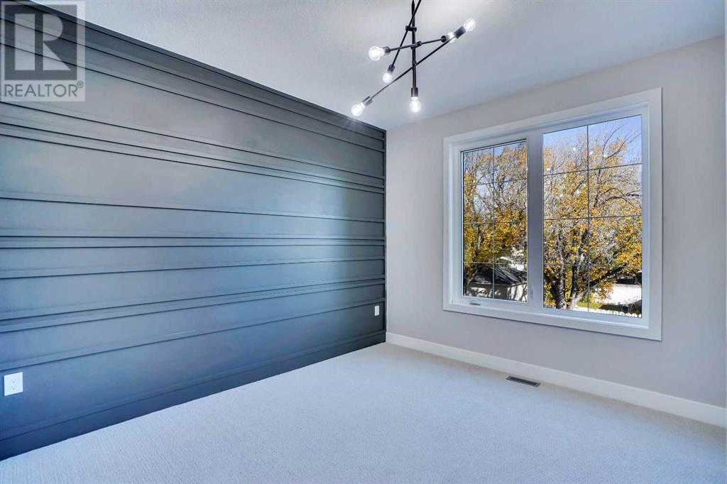 Single Family House for Sale in   Street NW Capitol Hill Calgary 