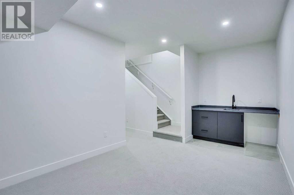 Single Family House for Sale in   Street NW Capitol Hill Calgary 