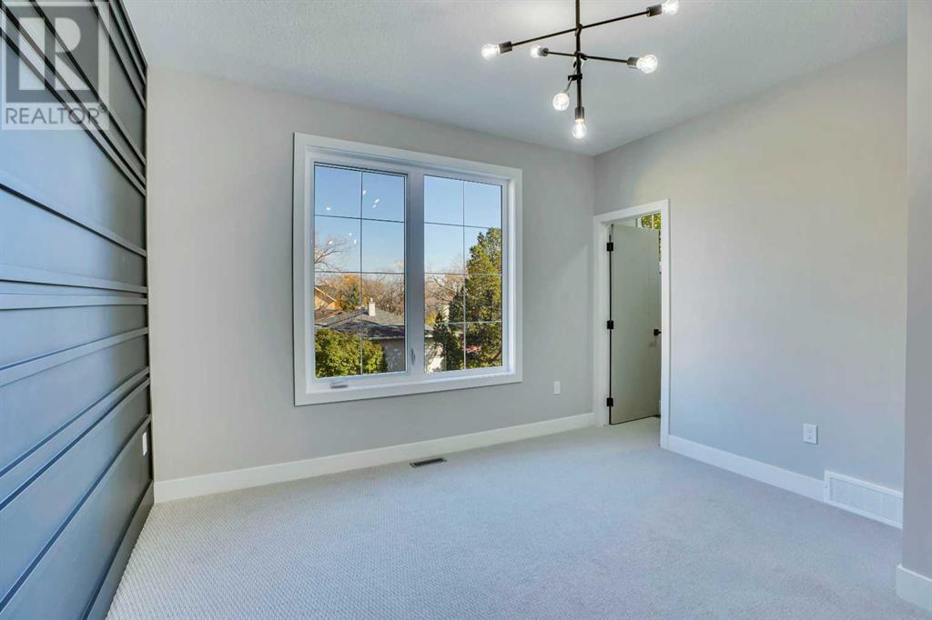 Single Family House for Sale in   Street NW Capitol Hill Calgary 