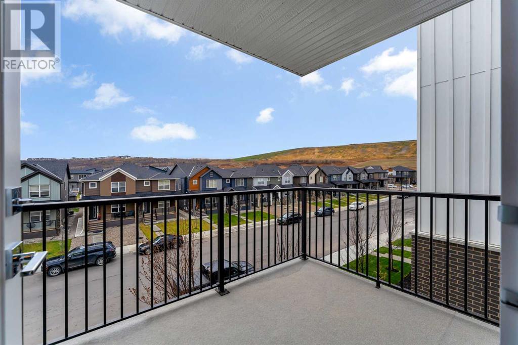 Single Family House for Sale in   Wolf Creek Drive SE Wolf Willow Calgary 