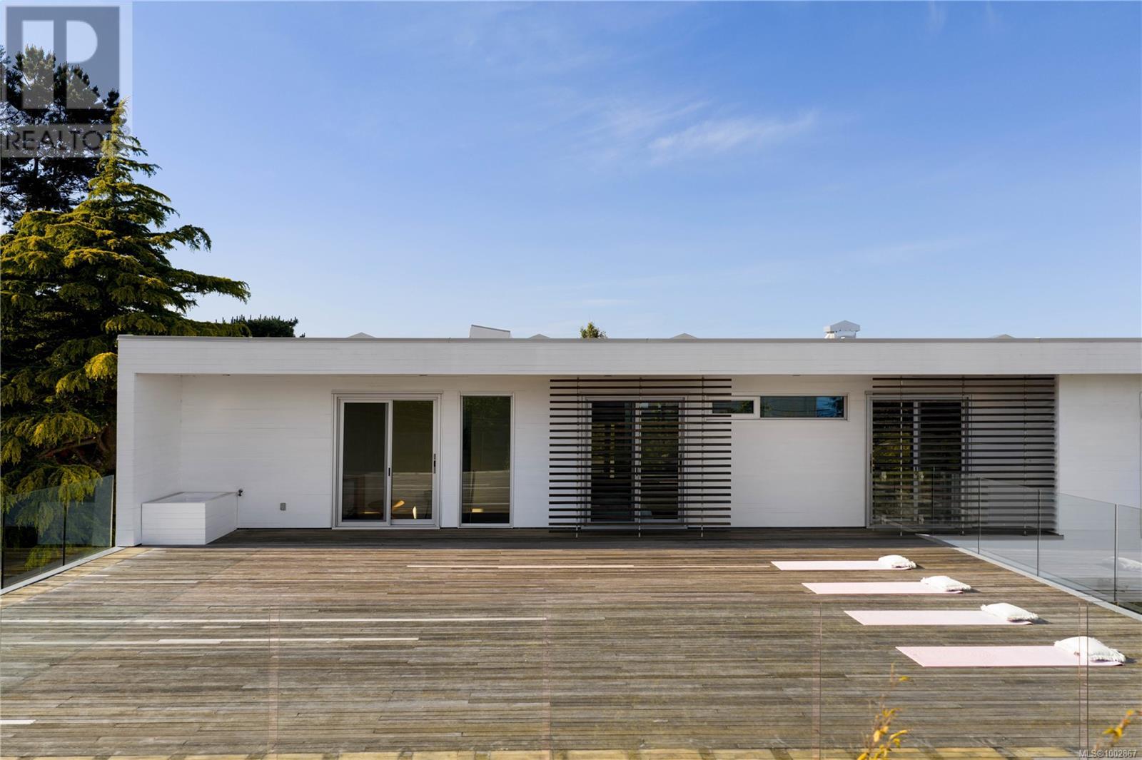  295 King George Terrace, Oak Bay