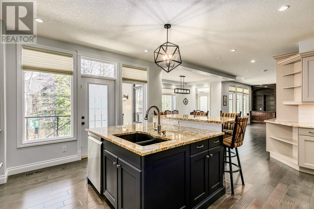Single Family House for Sale in  Wentwillow Lane SW West Springs Calgary 