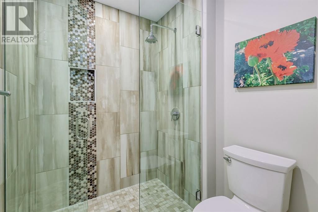 Single Family House for Sale in  Wentwillow Lane SW West Springs Calgary 