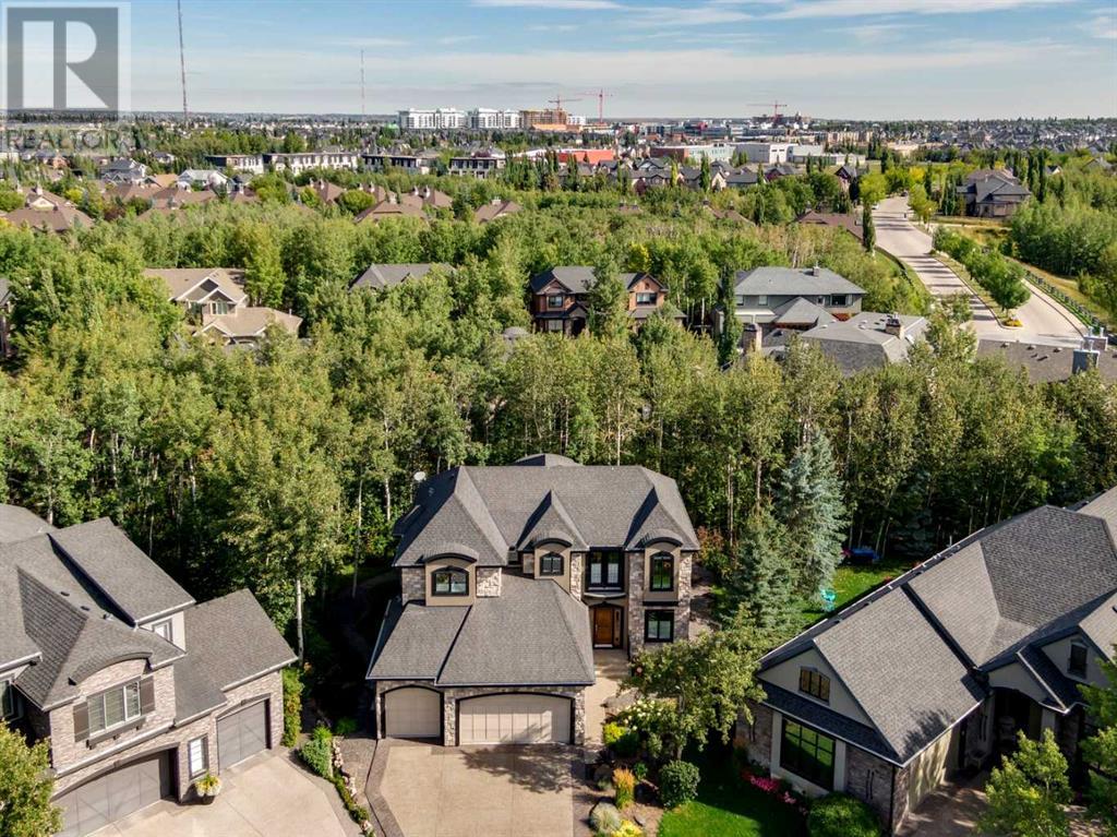 Single Family House for Sale in  Wentwillow Lane SW West Springs Calgary 