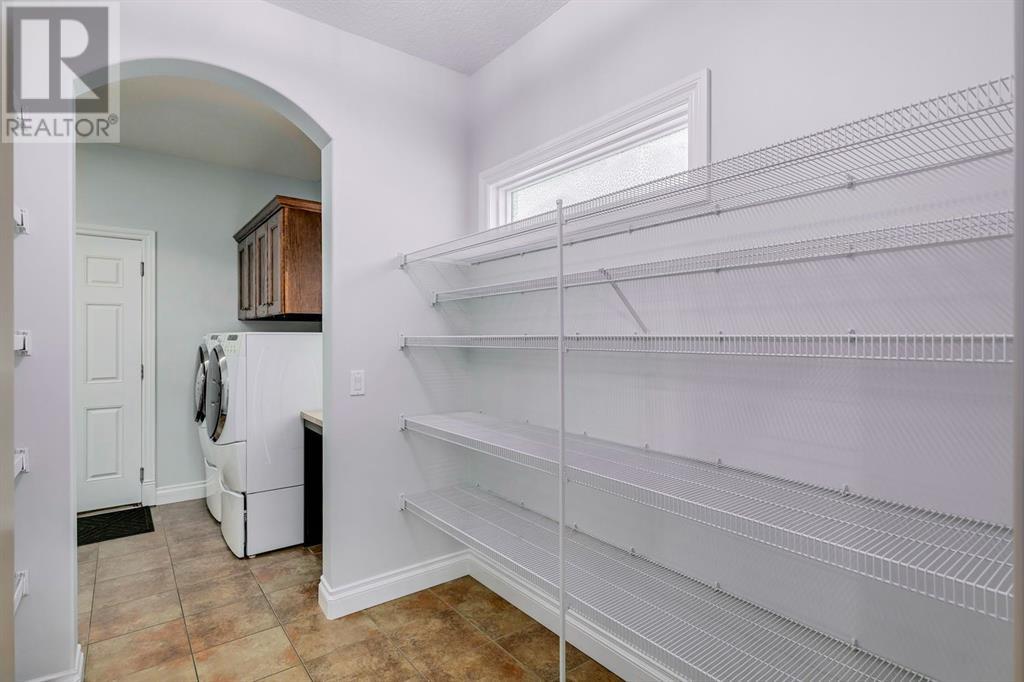 Single Family House for Sale in  Wentwillow Lane SW West Springs Calgary 