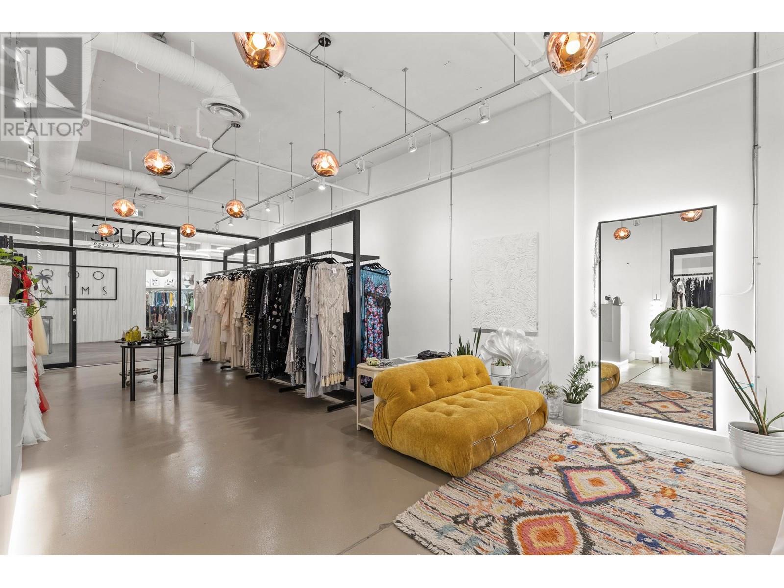 13/14 565 Bernard Avenue, Kelowna