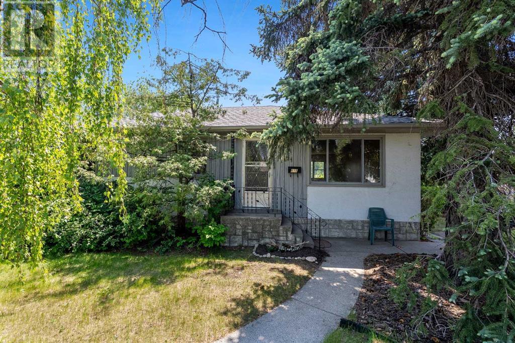 615 Thorndale Road NW, Calgary, Alberta