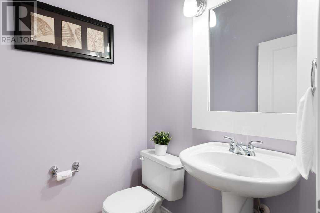 Single Family House for Sale in  Discovery Ridge Bay SW Discovery Ridge Calgary 