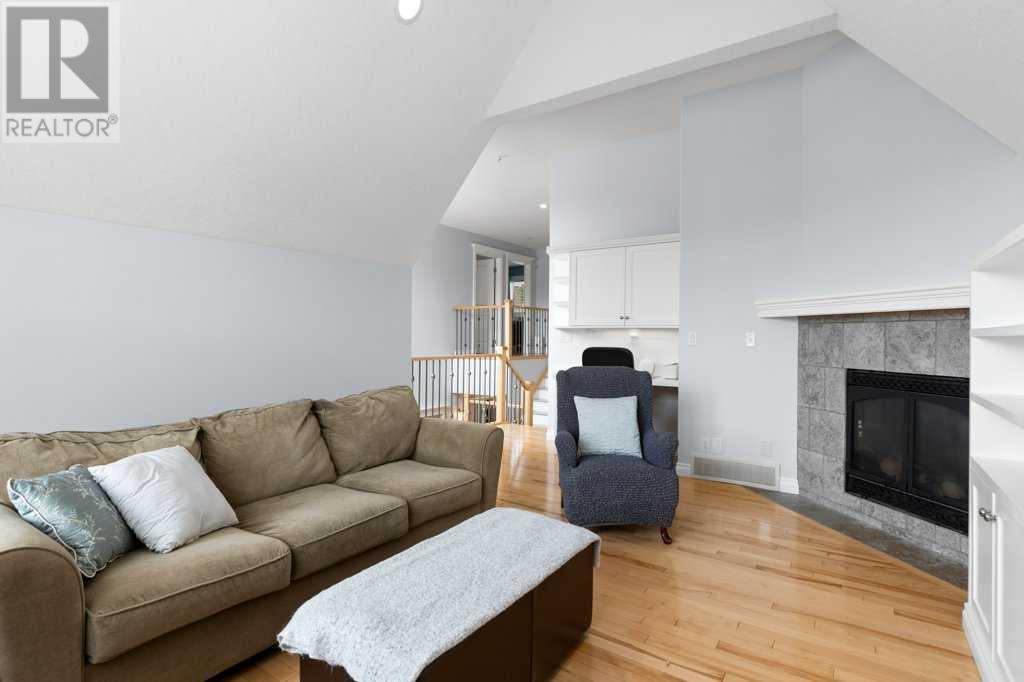 Single Family House for Sale in  Discovery Ridge Bay SW Discovery Ridge Calgary 