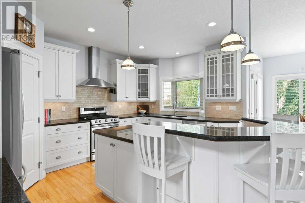 Single Family House for Sale in  Discovery Ridge Bay SW Discovery Ridge Calgary 