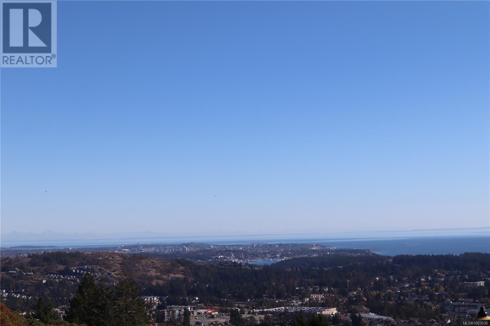  1448 Grand Forest Close, Langford