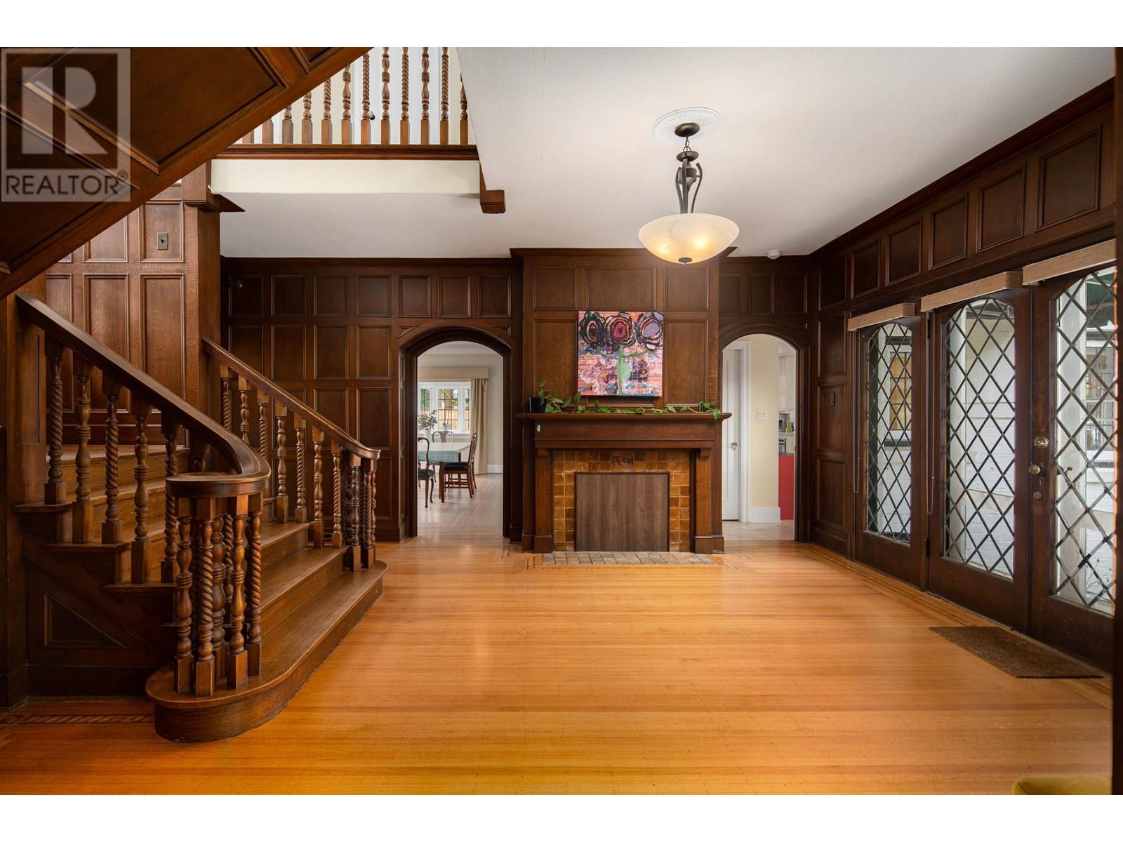 Photo 5 of 1678 Somerset Crescent, Vancouver BC
