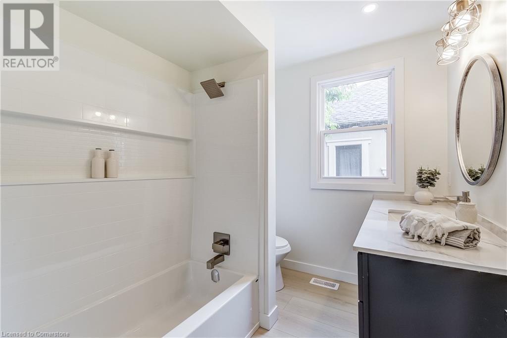 Photo 12 of 82 West 1st Street, Hamilton ON
