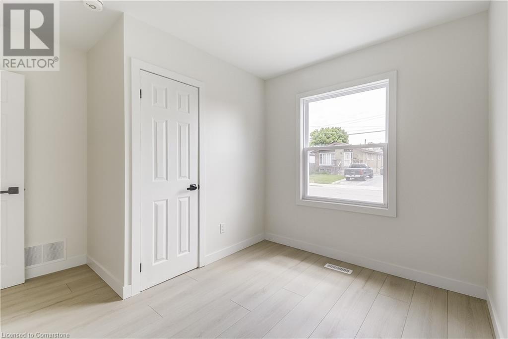 Photo 11 of 82 West 1st Street, Hamilton ON